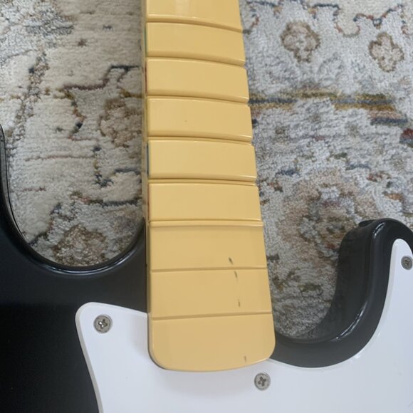 Lot of 2 Guitar Controllers Nyko Frontman Fender Stratocaster Rock Band UNTESTED - Picture 5 of 16